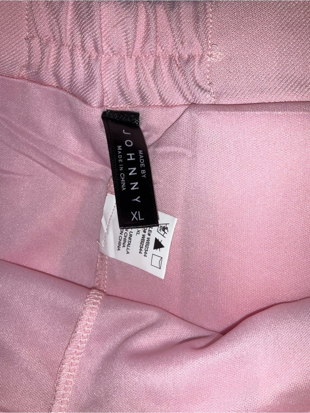 Pleated Skirt in Pink - Picture 7 of 9